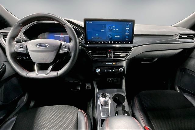 Used 2024 Ford Escape ST-Line w/ Tech Pack #1 AWD/4WD image 8