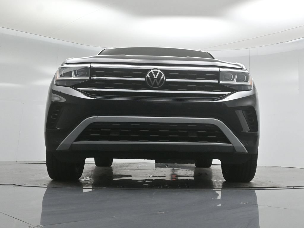 Used 2023 Volkswagen Atlas Cross Sport SE w/ Black Wheel Package AWD/4WD image 45