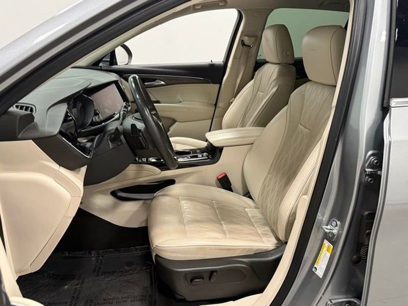 Used 2023 Buick Envision Avenir image 14