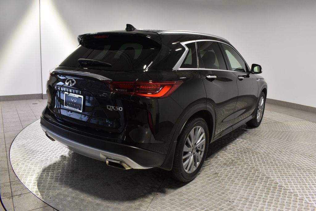 Certified 2025 INFINITI QX50 Luxe image 7