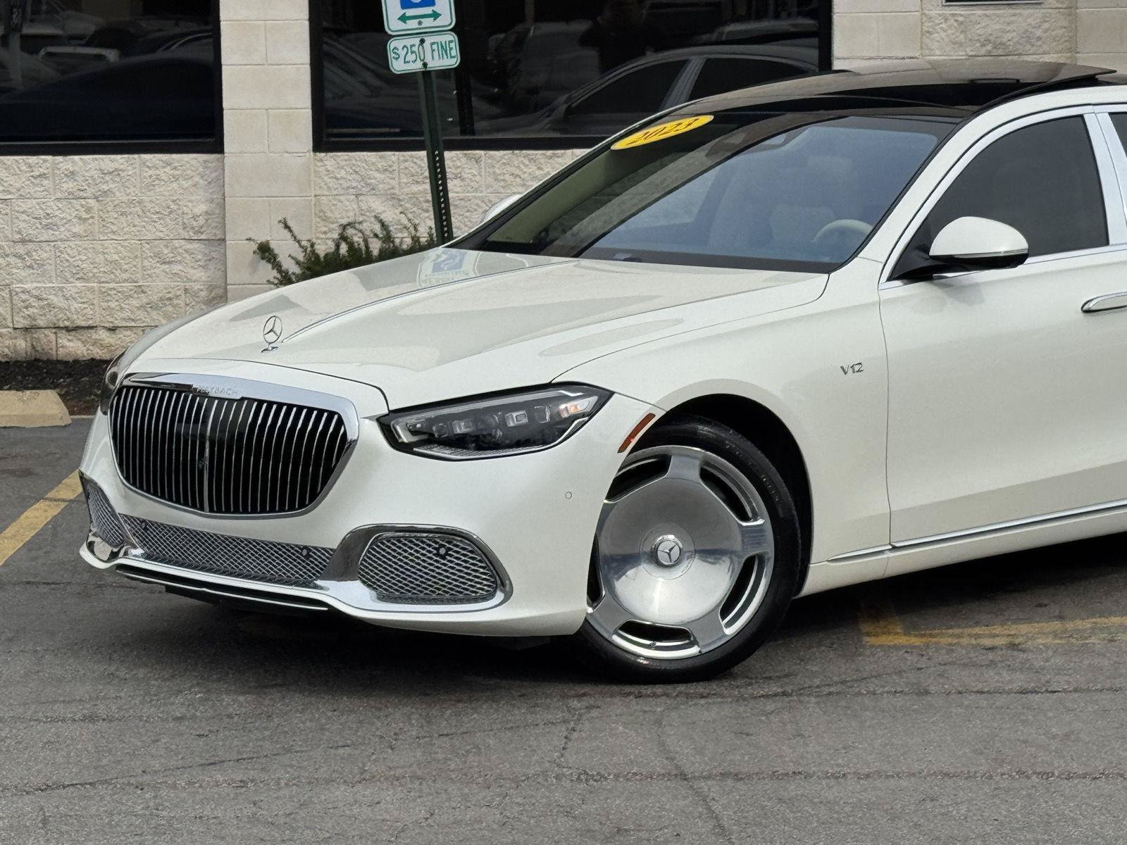 Used 2023 Mercedes-Benz Maybach S 680 4MATIC image 3