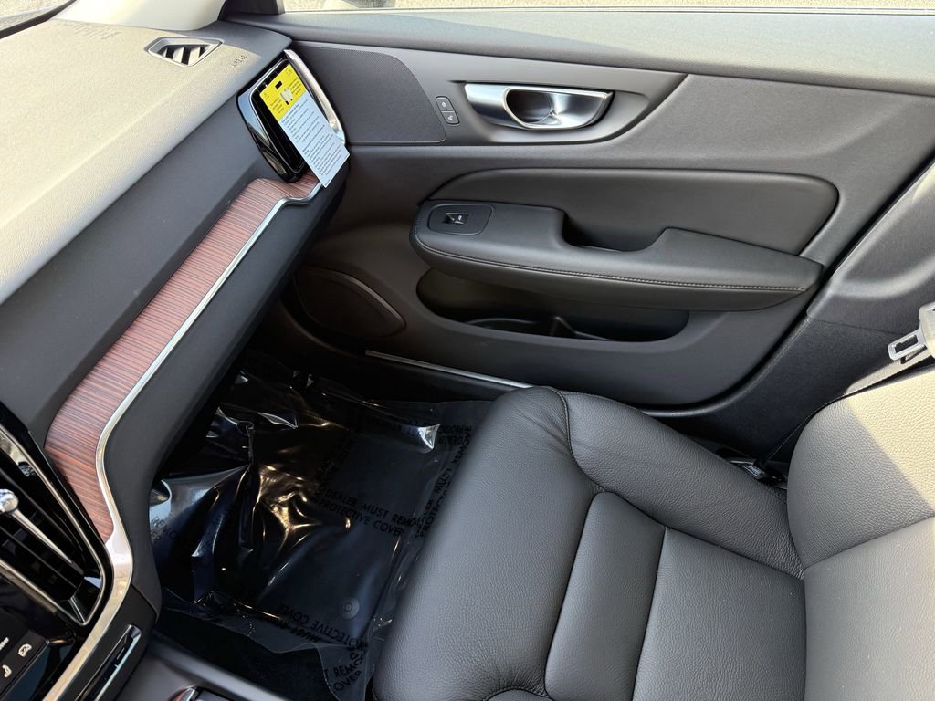 New 2026 Volvo V60 B5 Cross Country Plus w/ Protection Package Premier image 26