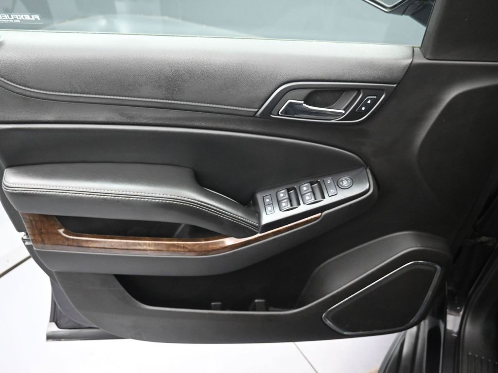 Used 2016 Chevrolet Tahoe LS image 21