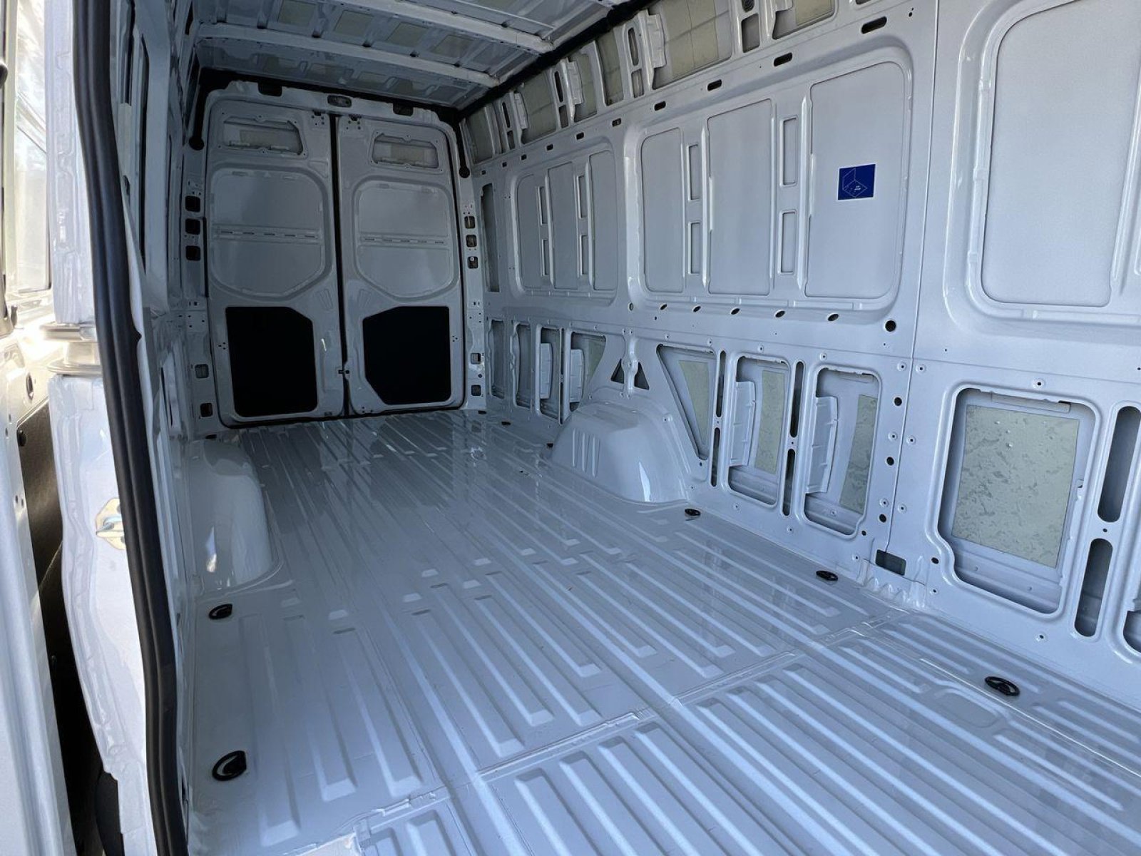 New 2025 Mercedes-Benz Sprinter 2500 image 24