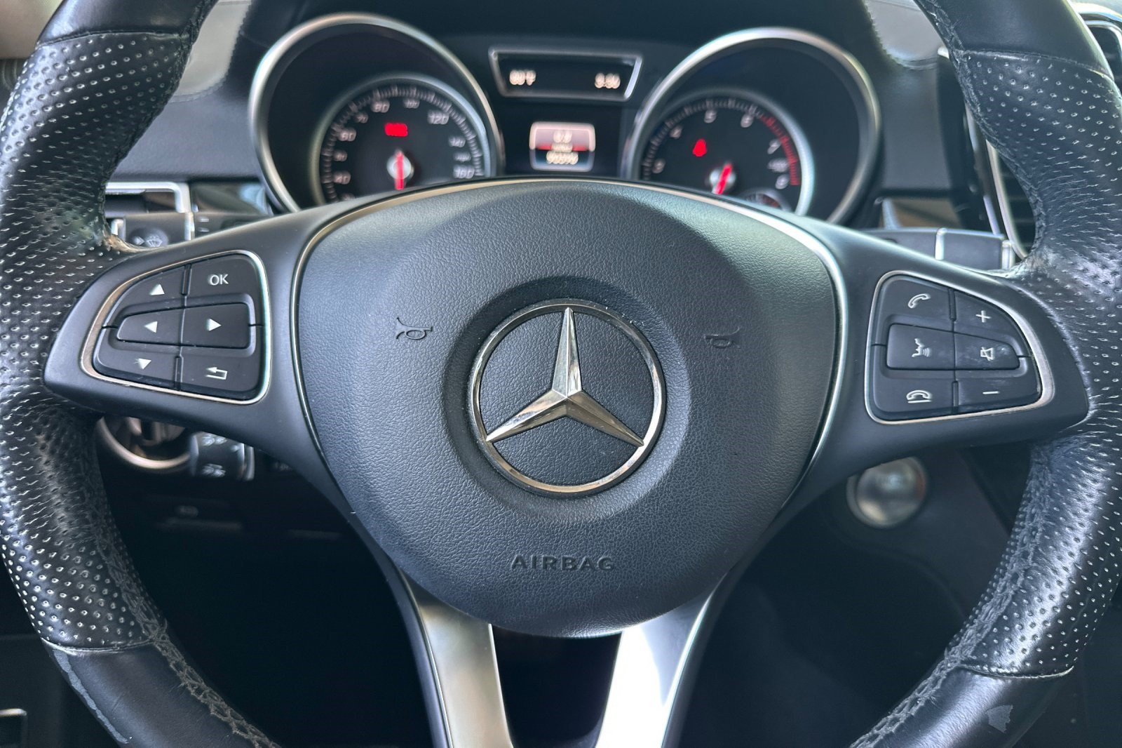 Used 2016 Mercedes-Benz GLE 400 4MATIC image 11