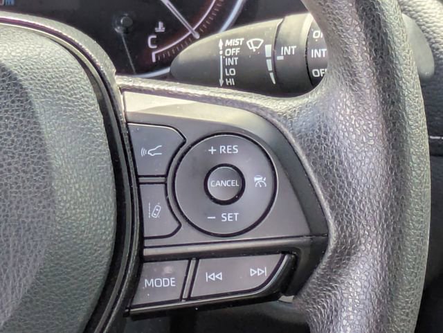 Used 2024 Toyota RAV4 XLE image 21