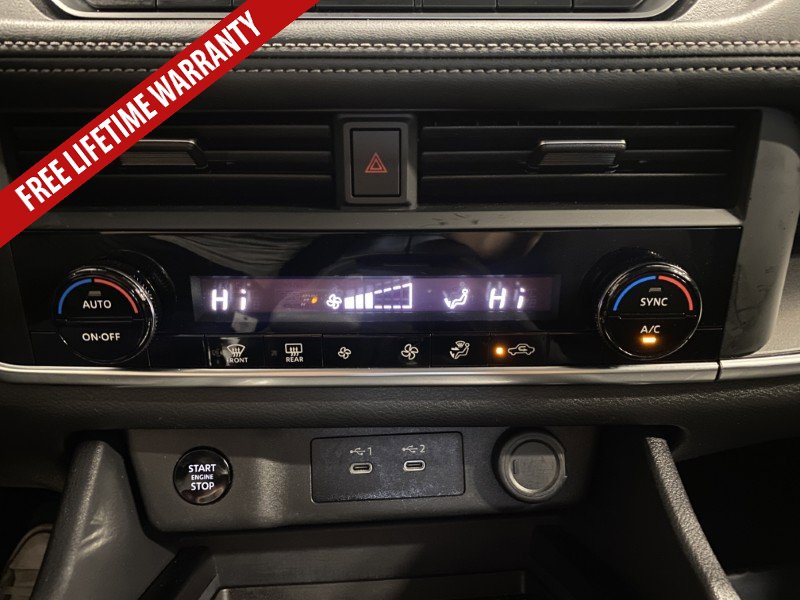 Used 2025 Nissan Rogue SV FWD image 34