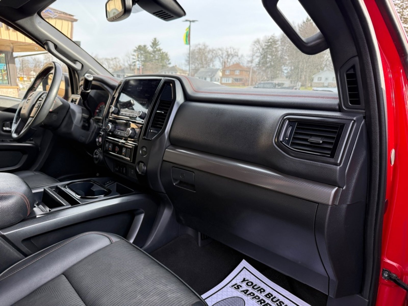 Used 2020 Nissan Titan PRO-4X image 12