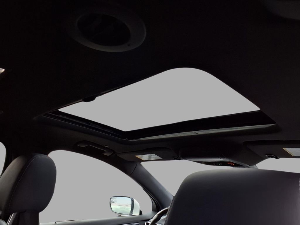 Used 2023 Buick Enclave Essence w/ Experience Buick Package image 13