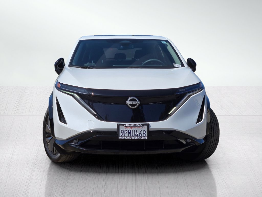 Used 2024 Nissan Ariya FWD image 3