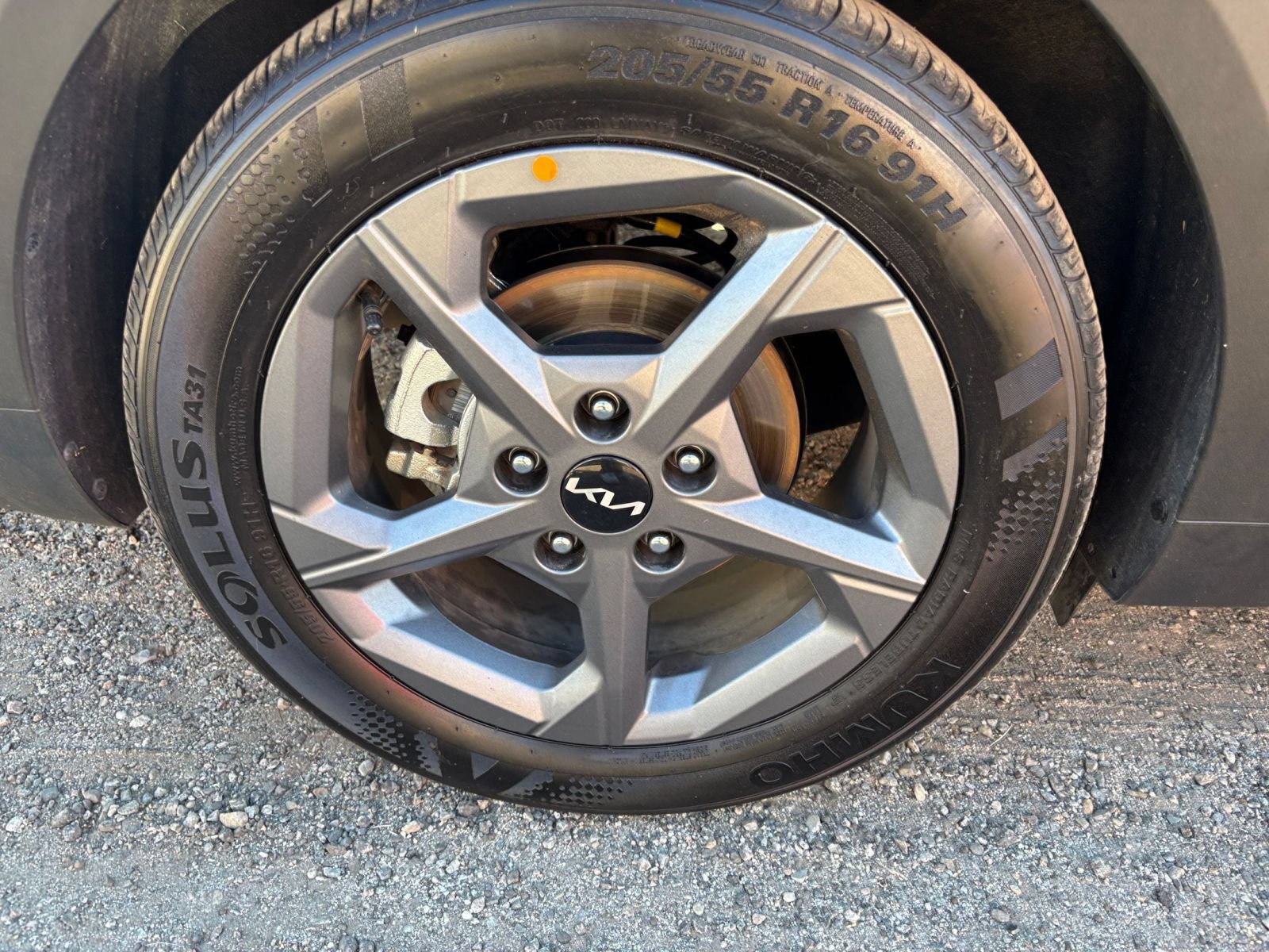 Used 2025 Kia K4 FWD image 30