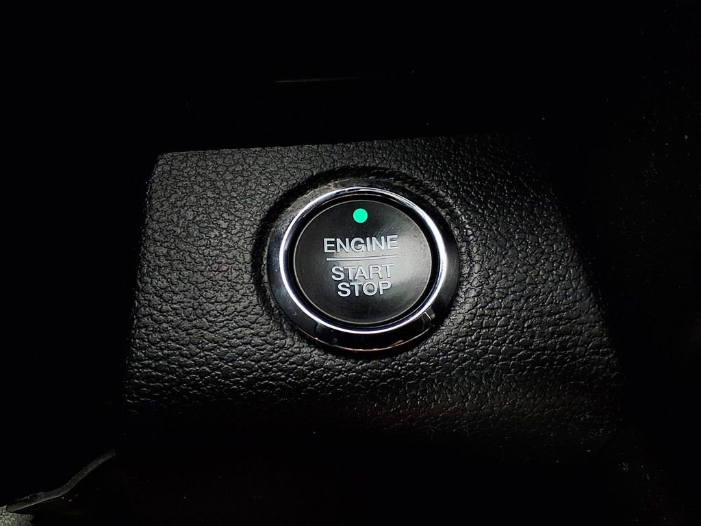 Used 2018 Ford Expedition Limited w/ Equipment Group 301A image 16