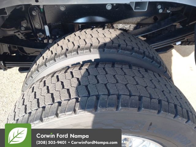 New 2026 Ford F450 Platinum w/ FX4 Off-Road Package image 33