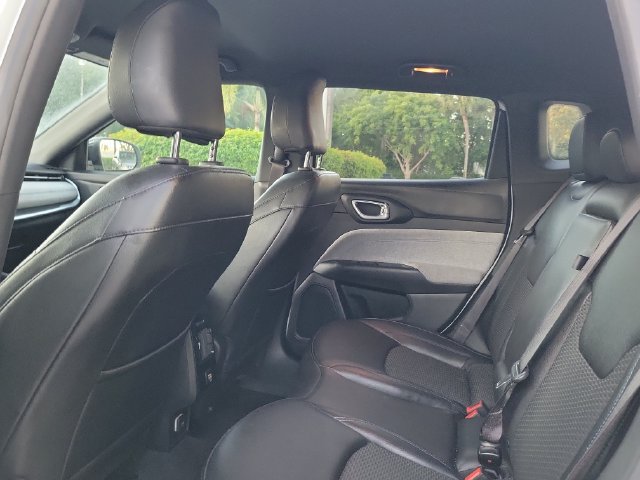 Used 2024 Jeep Compass Latitude AWD/4WD image 7