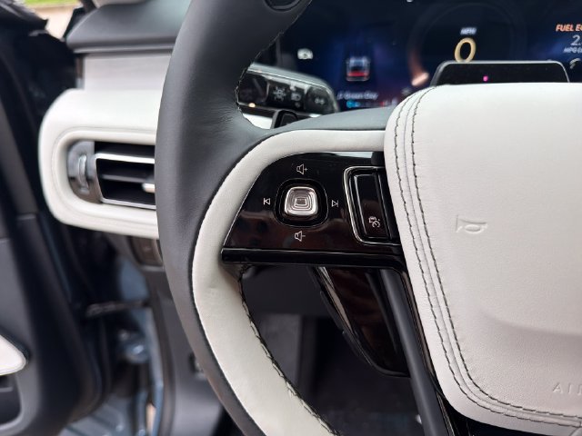 New 2026 Lincoln Aviator Reserve AWD/4WD image 29