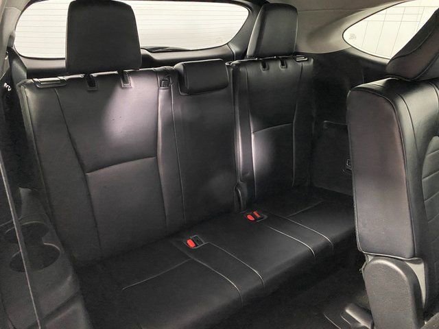 Used 2023 Toyota Highlander XLE image 10