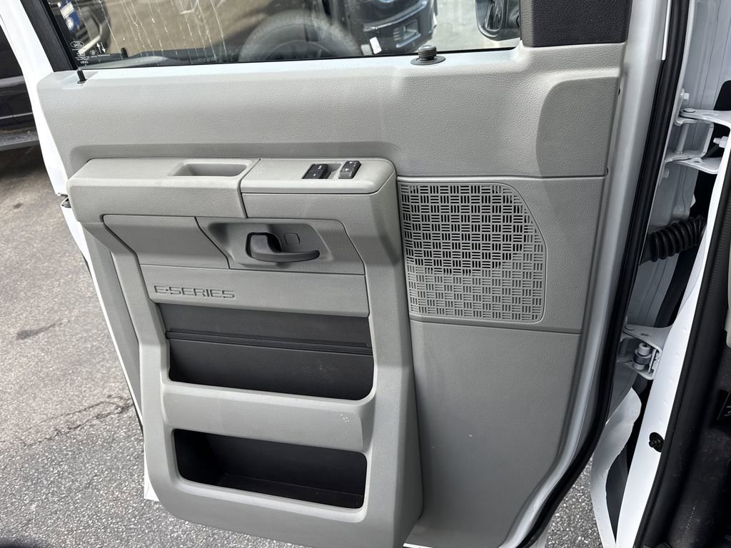 New 2026 Ford E-350 and Econoline 350 Super Duty w/ Power Equipment Group image 23