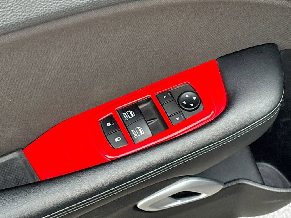 Used 2021 Dodge Challenger R/T w/ Performance Handling Group image 18