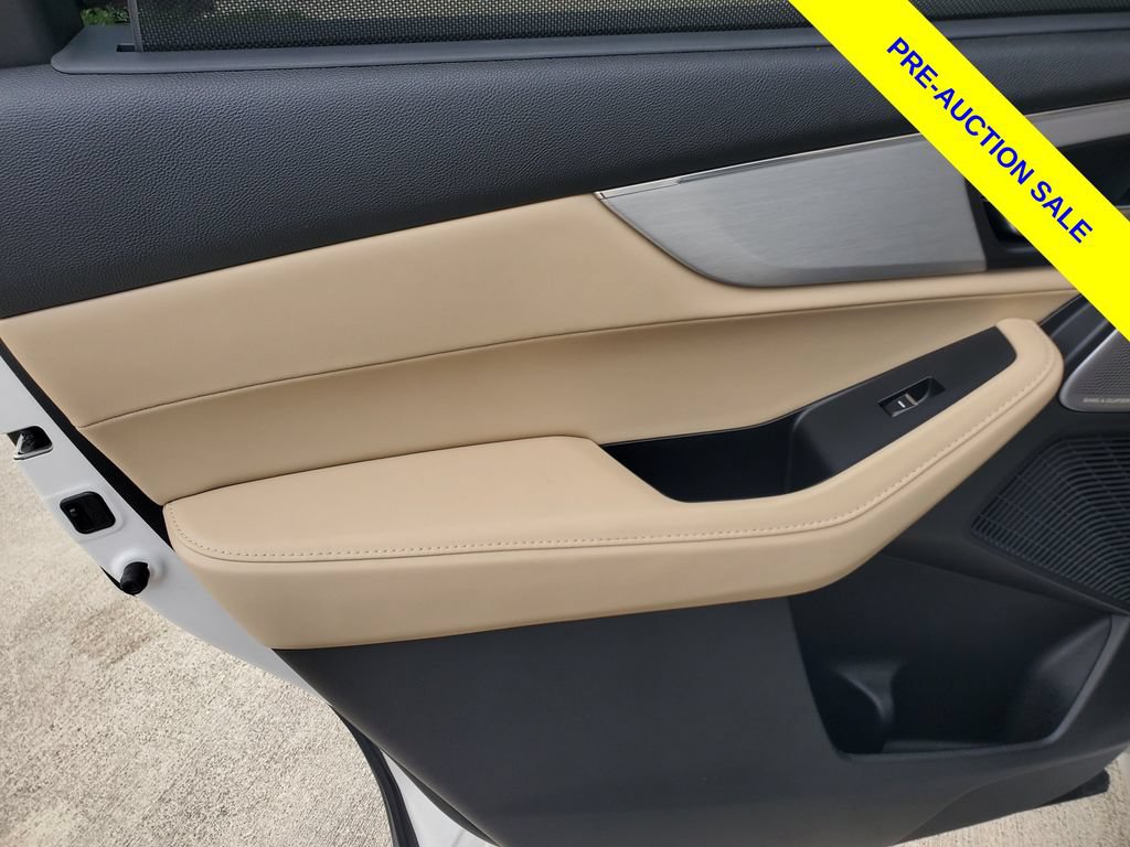 Certified 2025 Acura MDX w/ Technology Package FWD image 15