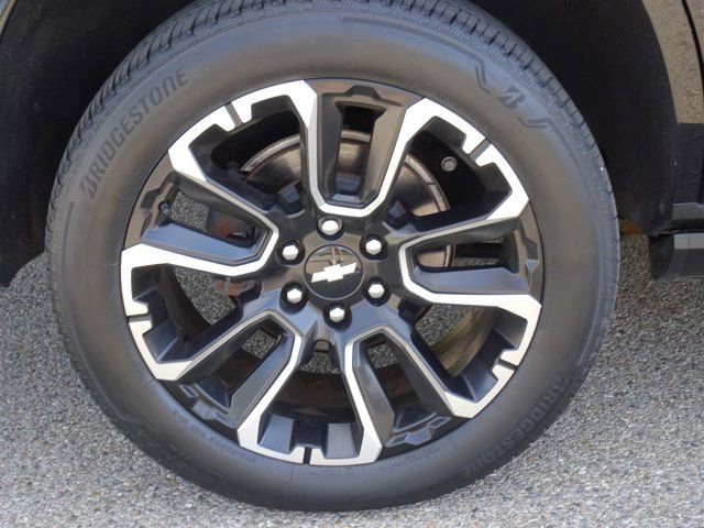 Used 2023 Chevrolet Tahoe High Country AWD/4WD image 32