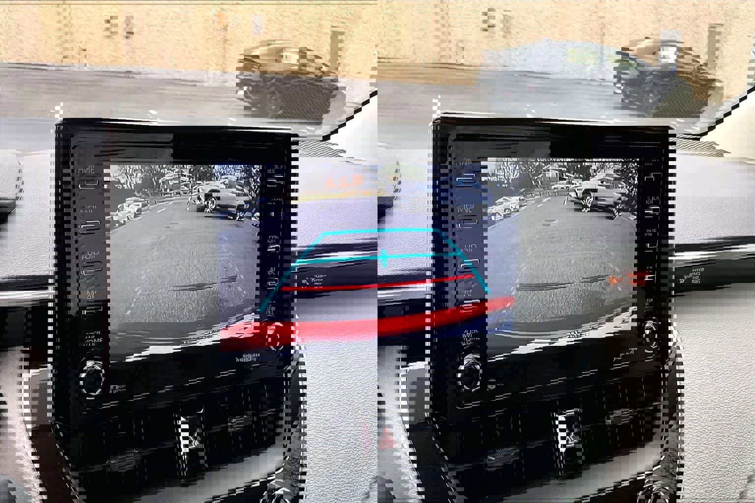 Certified 2021 Toyota Corolla LE image 26