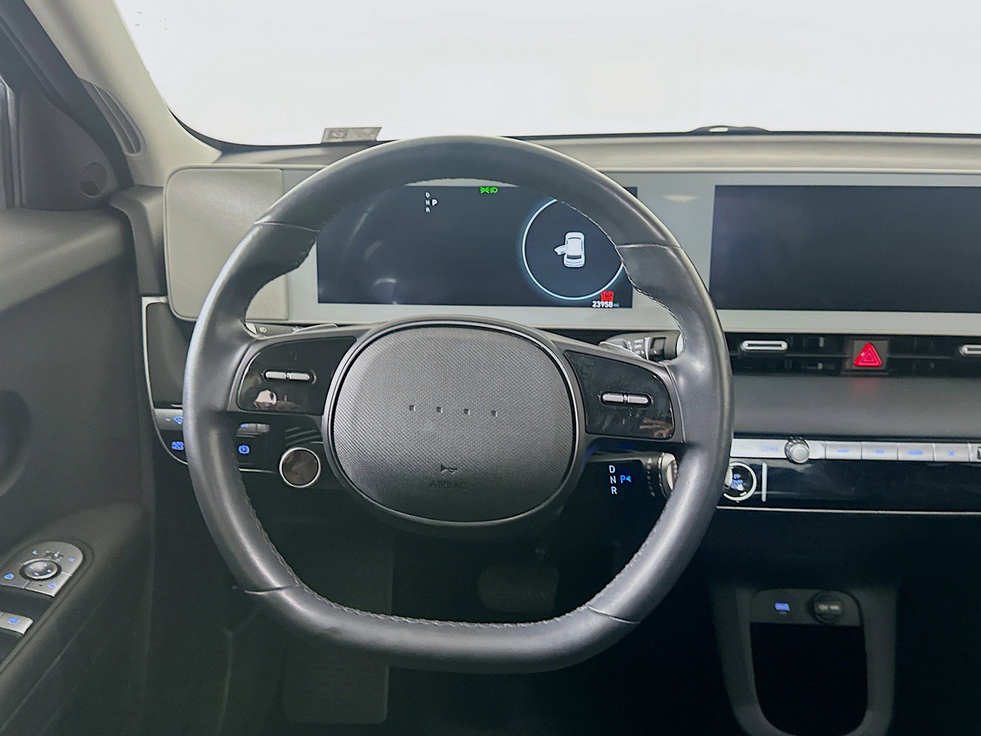 Used 2024 Hyundai Ioniq 5 SEL image 18