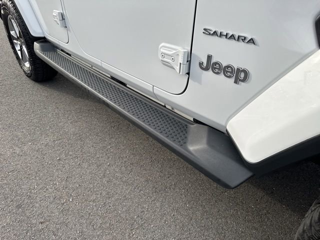 Used 2020 Jeep Wrangler Unlimited Sahara image 9