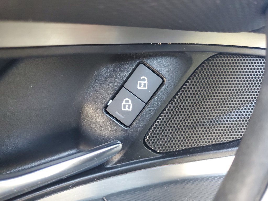 Used 2023 Land Rover Discovery Sport S R-Dynamic AWD/4WD image 10