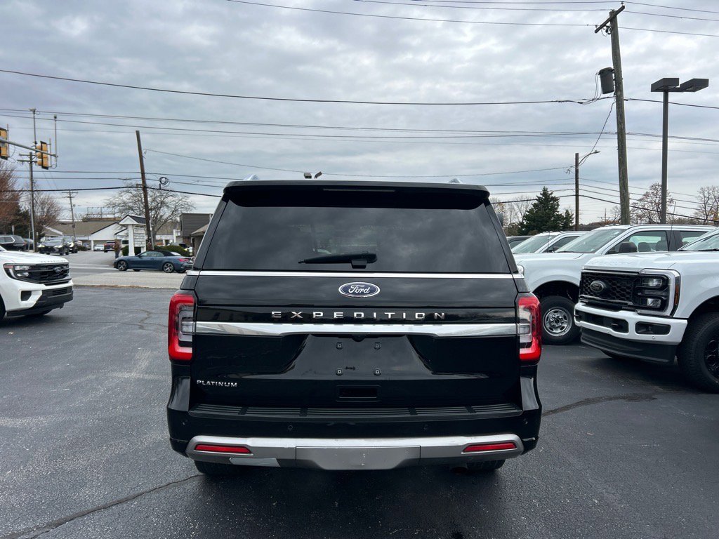 Used 2022 Ford Expedition Platinum image 15