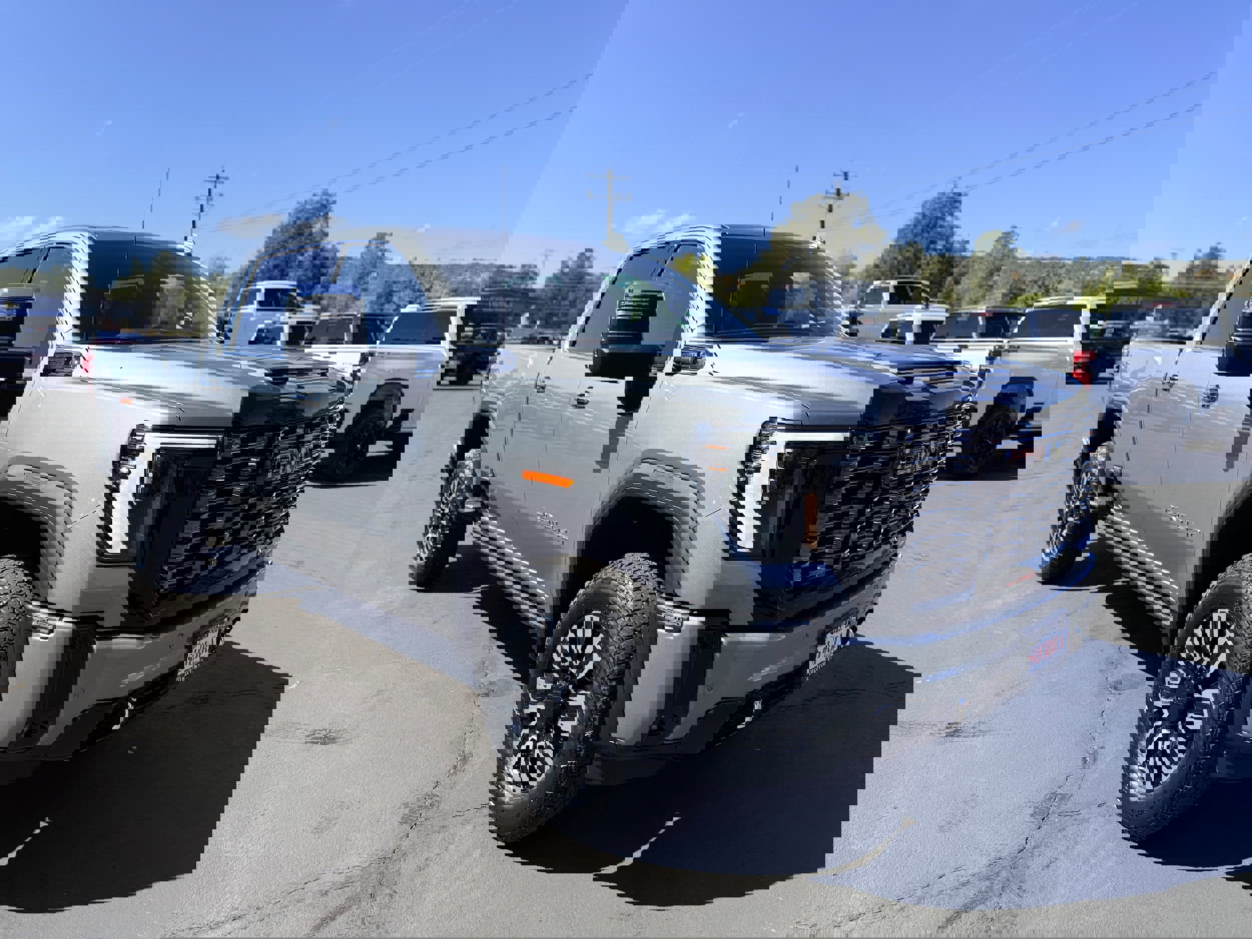 New 2026 GMC Sierra 2500 Denali Ultimate w/ Max Trailering Package image 3