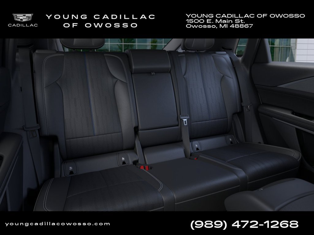 New 2027 Cadillac Lyriq Luxury w/ LPO, Floor Liner Package AWD/4WD image 18