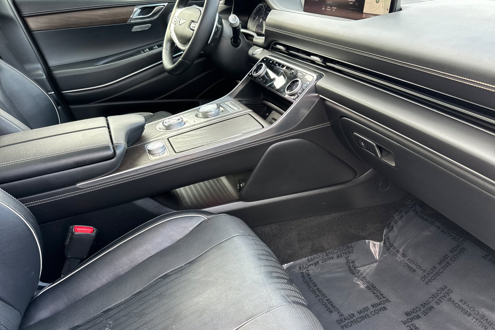 Used 2023 Genesis GV80 2.5T w/ Prestige Package AWD/4WD image 16
