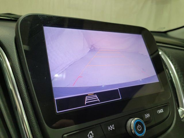 Used 2021 Chevrolet Malibu LT image 9