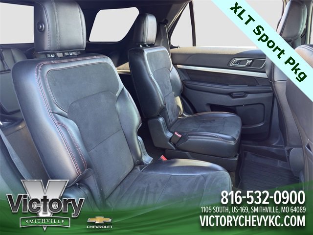 Used 2018 Ford Explorer XLT w/ Equipment Group 202A image 18