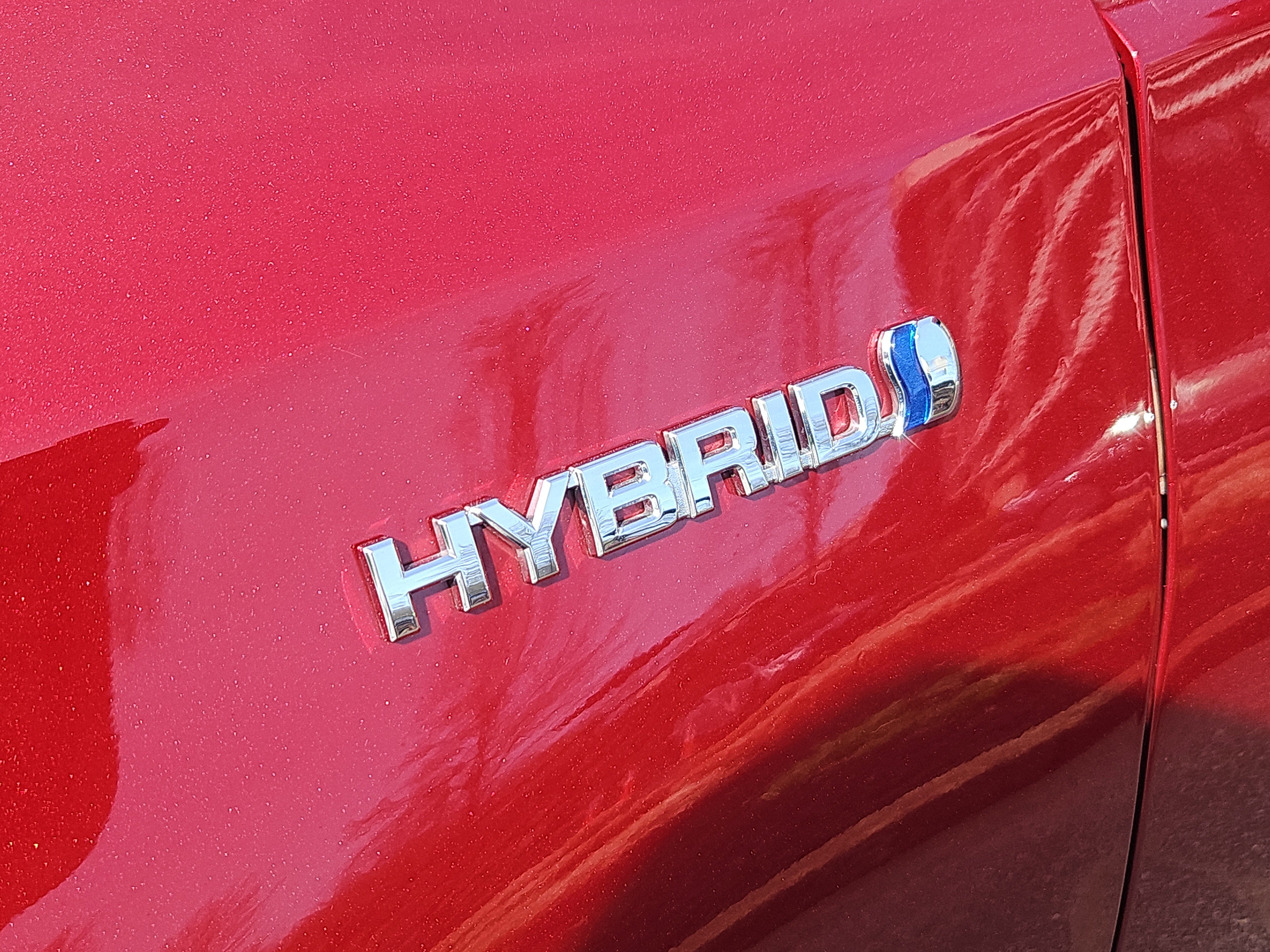 Used 2017 Toyota Camry XLE w/ Moonroof Package FWD image 6