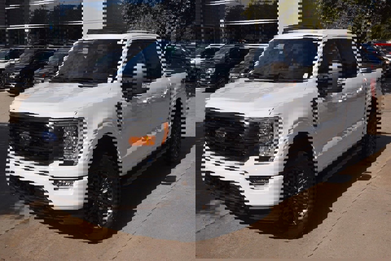 Certified 2023 Ford F150 XLT w/ Equipment Group 302A High image 44