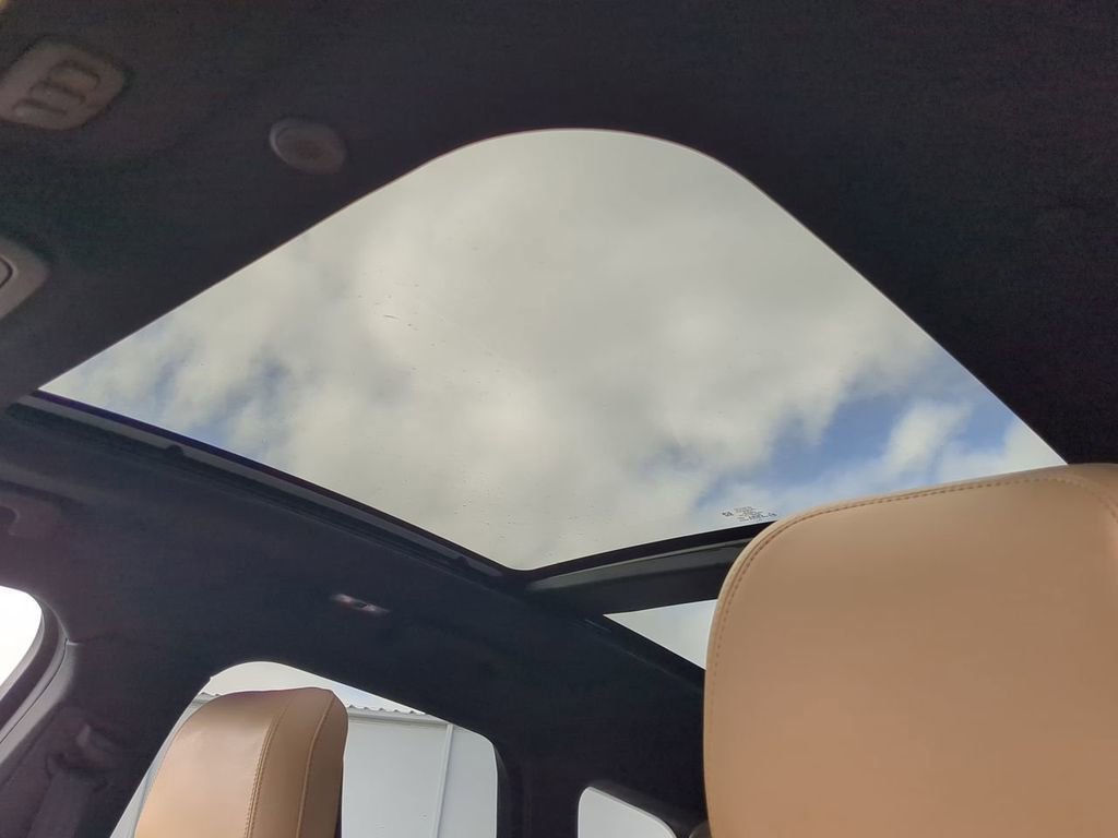 Used 2020 Lincoln Corsair Reserve image 20