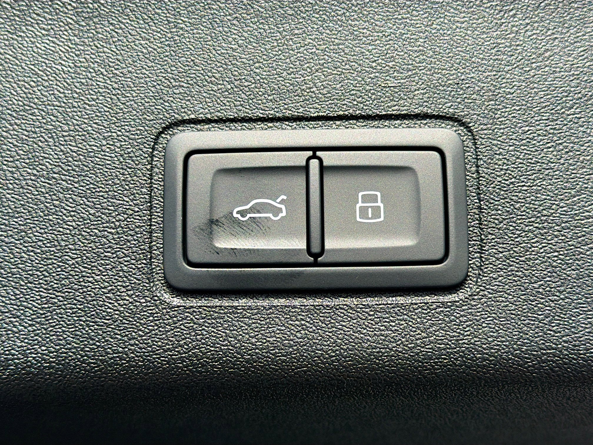 New 2026 Audi Q3 quattro 2.0T image 13