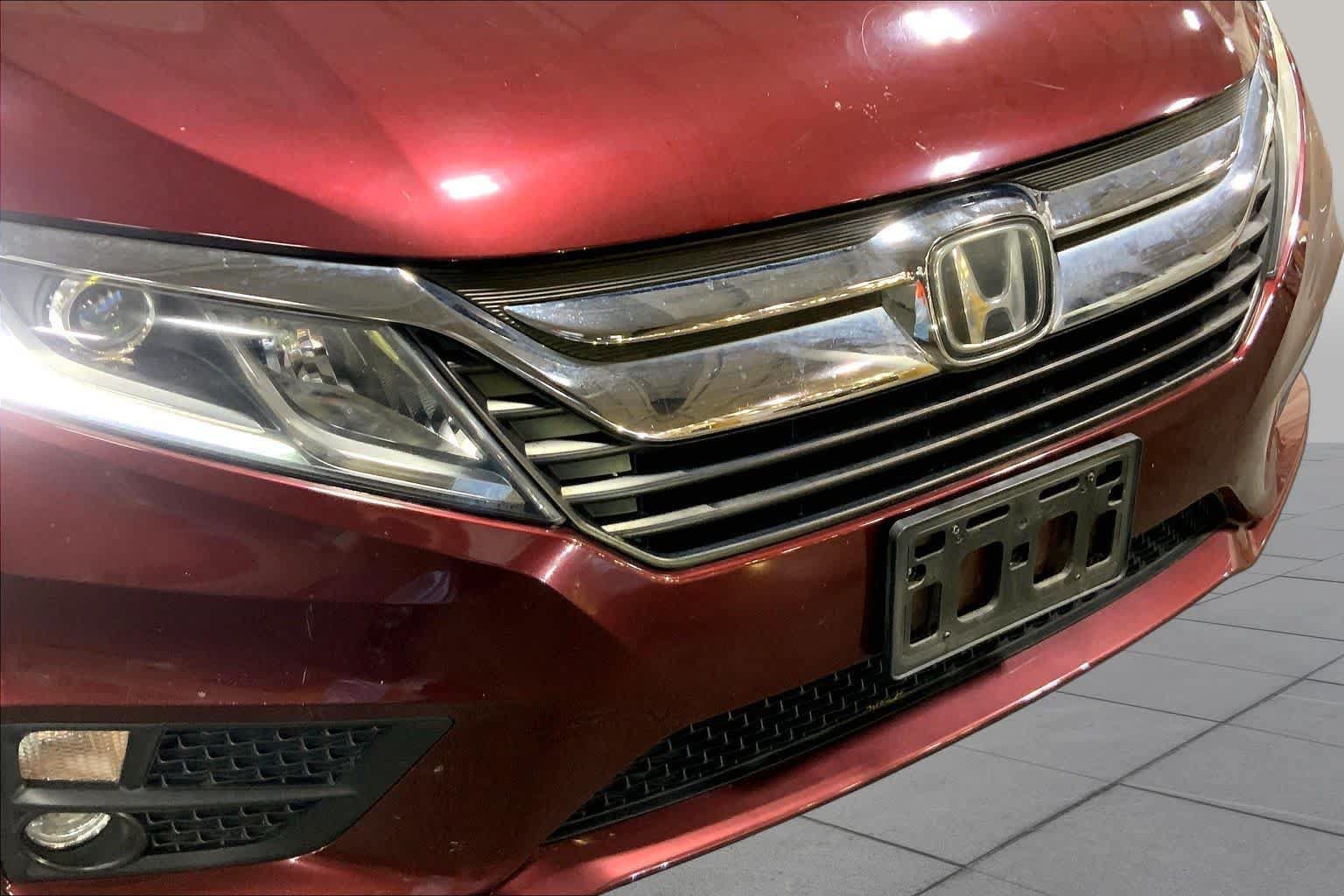 Used 2018 Honda Odyssey EX image 30