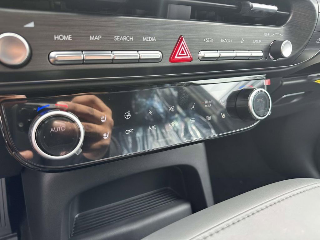 New 2026 Hyundai Palisade Calligraphy AWD/4WD image 22