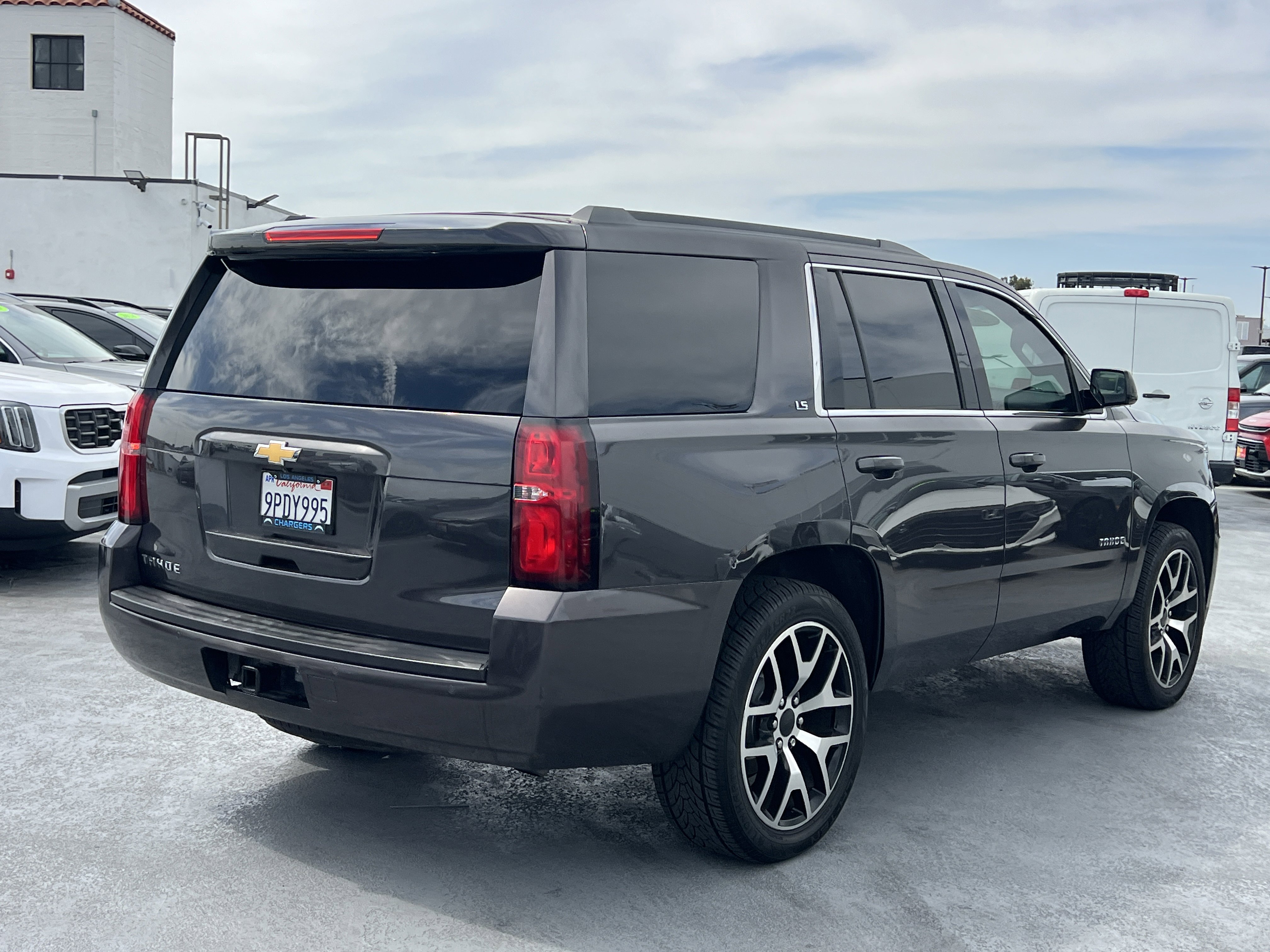 Used 2016 Chevrolet Tahoe LS image 7