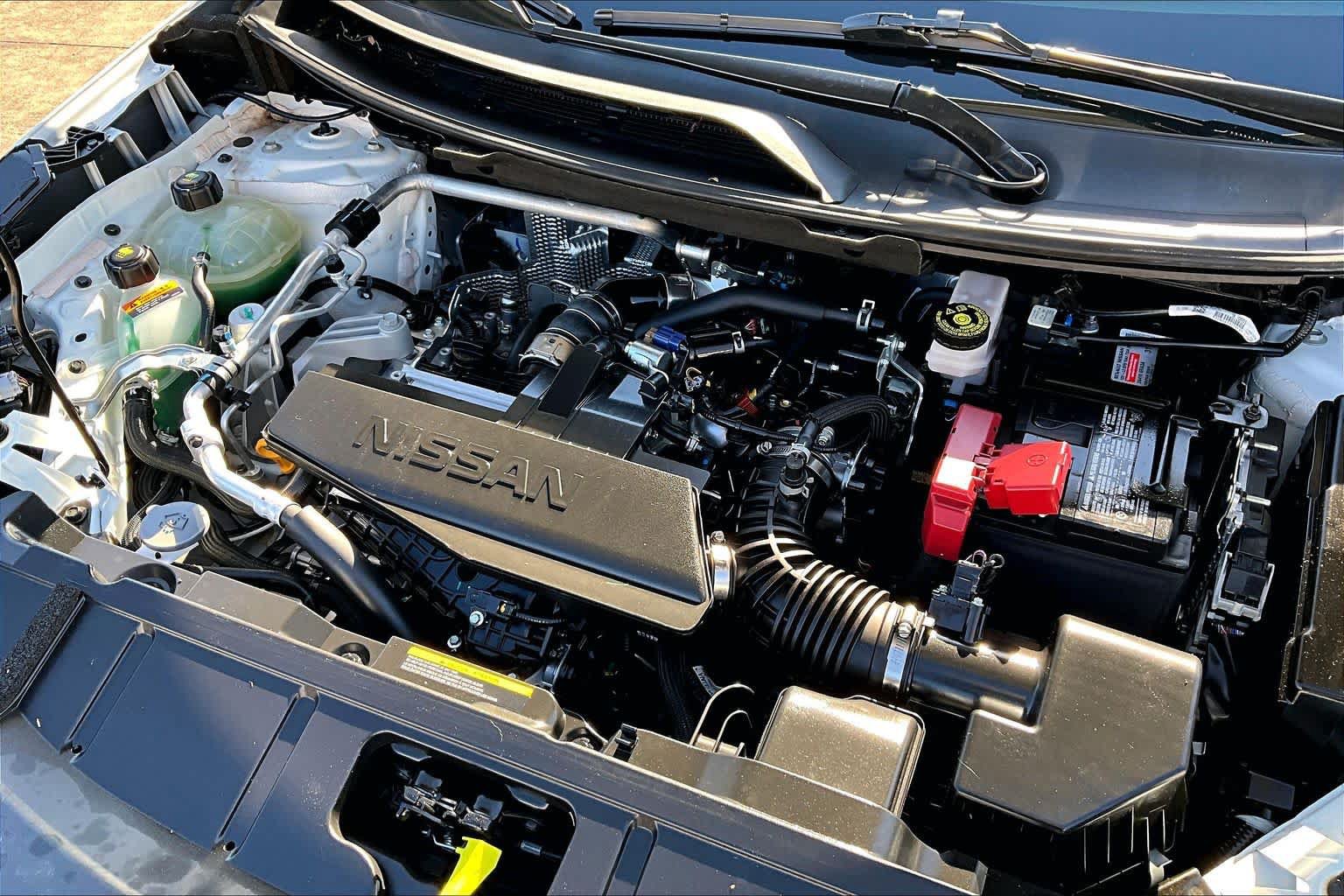 Certified 2026 Nissan Rogue SV FWD image 33