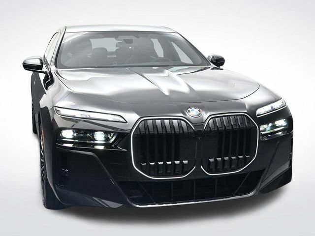 New 2026 BMW 740i w/ Executive Package RWD image 11