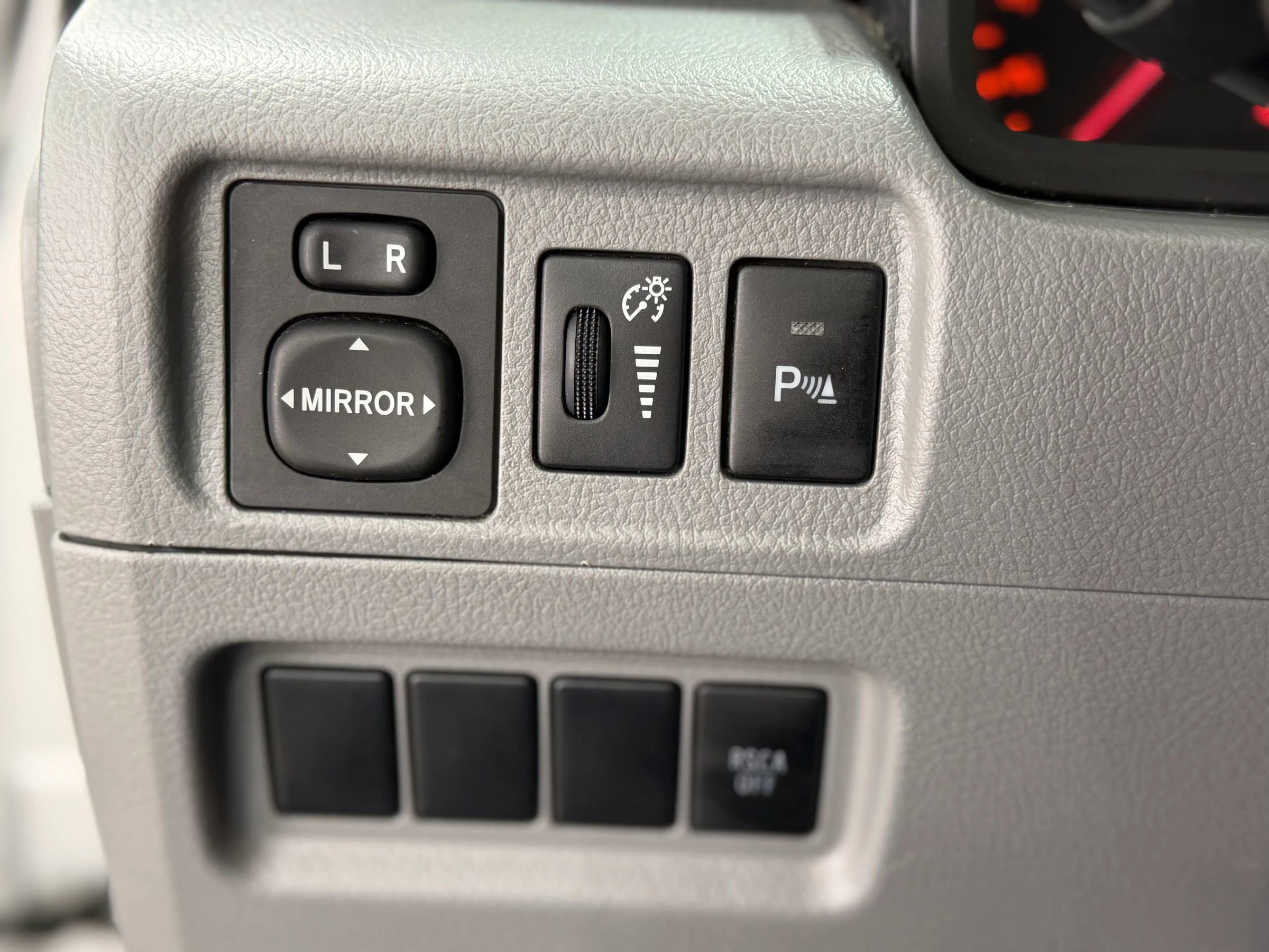 Used 2010 Toyota 4Runner SR5 image 19