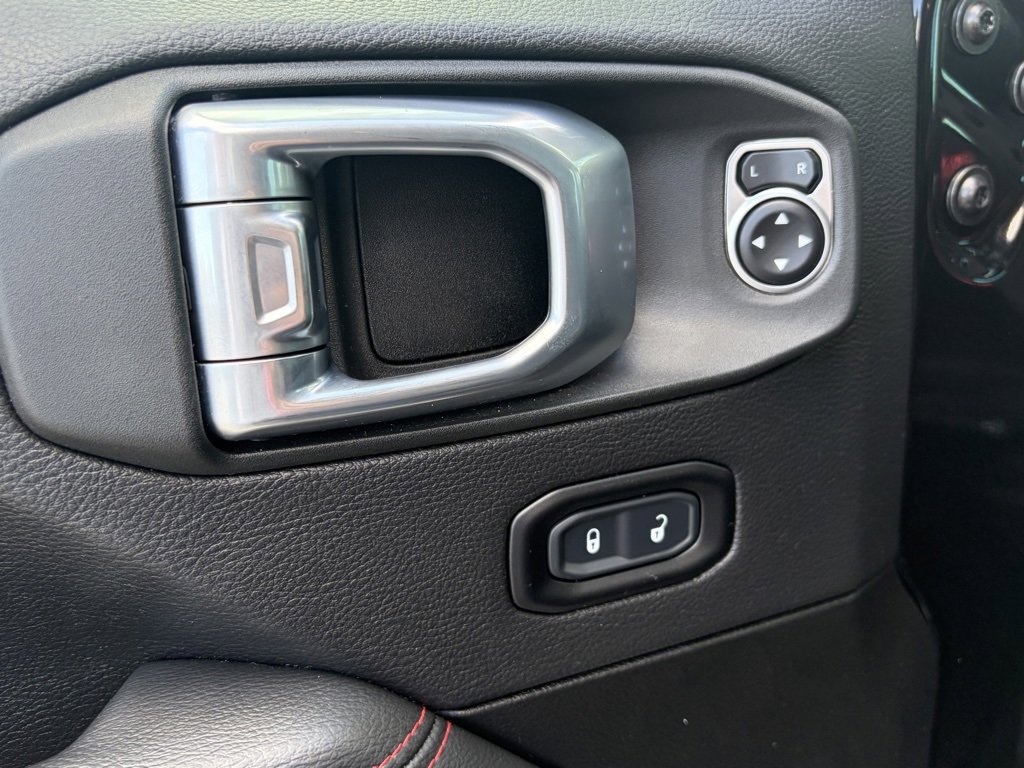 Used 2023 Jeep Wrangler Rubicon w/ Steel Bumper Group image 26