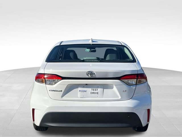 Used 2023 Toyota Corolla LE image 6