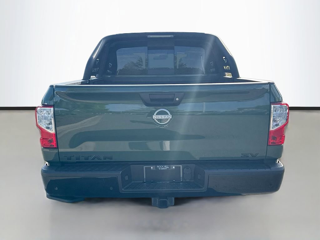 Used 2024 Nissan Titan SV w/ SV Bronze Edition Package RWD image 7