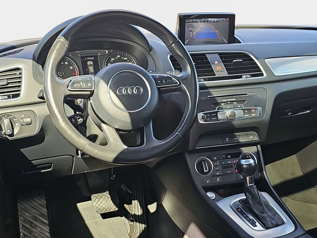 Used 2017 Audi Q3 2.0T Prestige w/ Prestige Package AWD/4WD image 19