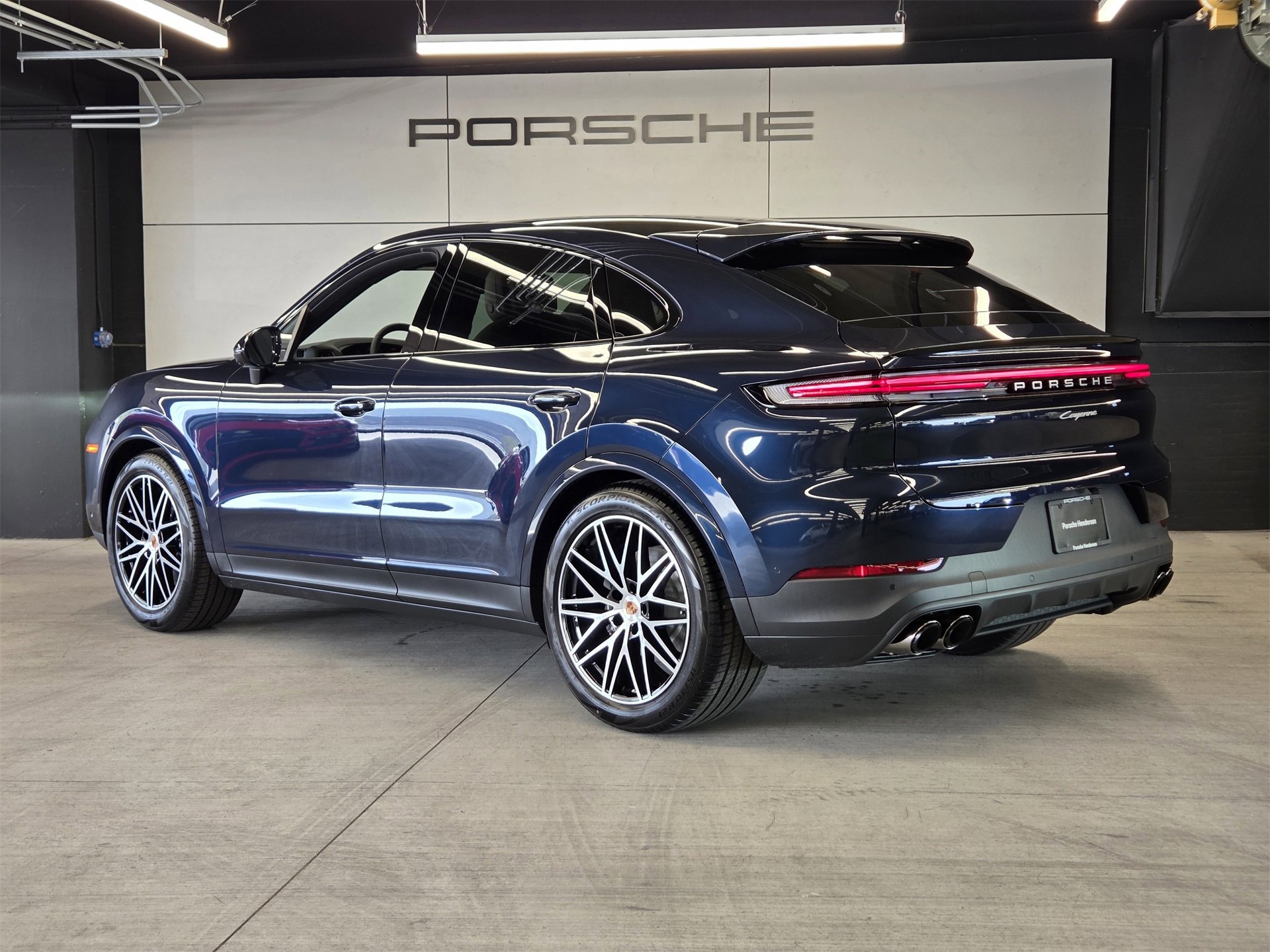 New 2026 Porsche Cayenne Coupe image 3