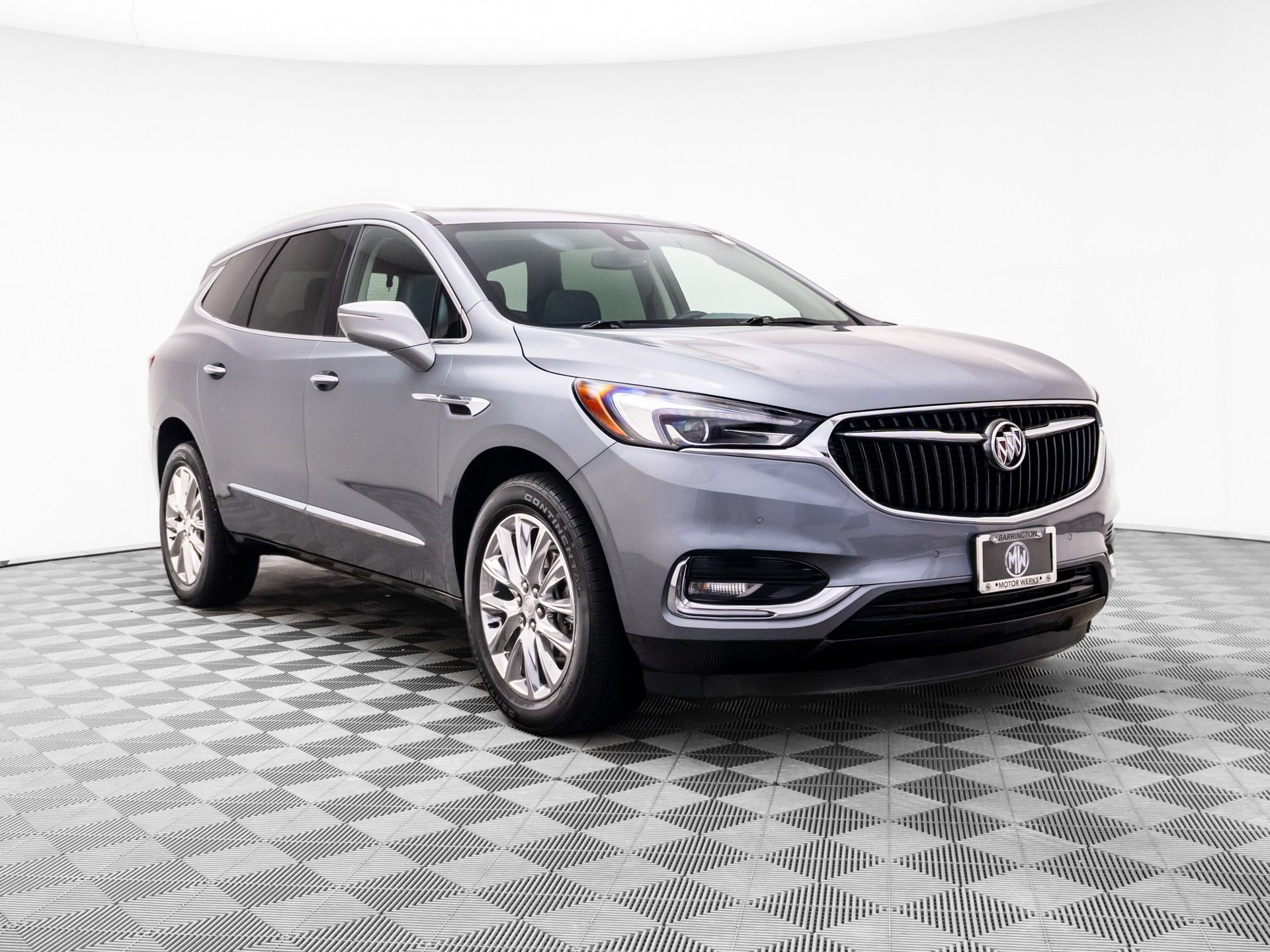 Used 2021 Buick Enclave Premium w/ Sun and Sites Package AWD/4WD image 9